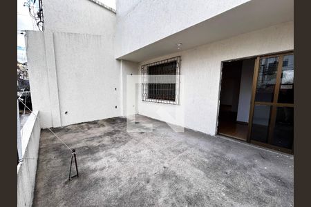 Casa para alugar com 3 quartos, 150m² em Manoel Honório, Juiz de Fora