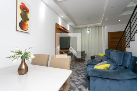 Sala  de casa de condomínio à venda com 2 quartos, 76m² em Parada Xv de Novembro, São Paulo
