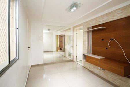 Sala de apartamento para alugar com 2 quartos, 55m² em Jardim Santa Izabel, Cotia