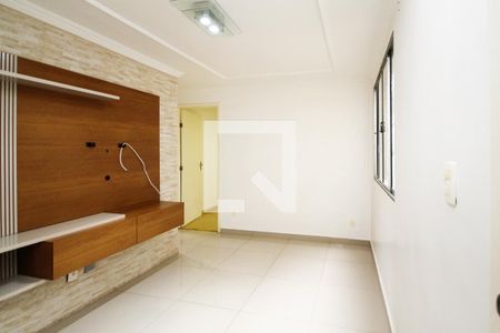 Sala de apartamento para alugar com 2 quartos, 55m² em Jardim Santa Izabel, Cotia