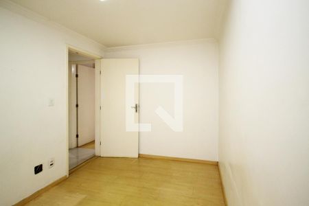 Quarto 1 de apartamento para alugar com 2 quartos, 55m² em Jardim Santa Izabel, Cotia
