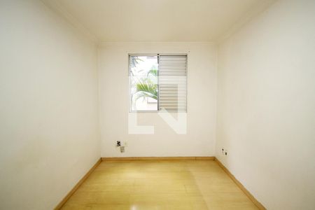 Quarto 1 de apartamento para alugar com 2 quartos, 55m² em Jardim Santa Izabel, Cotia