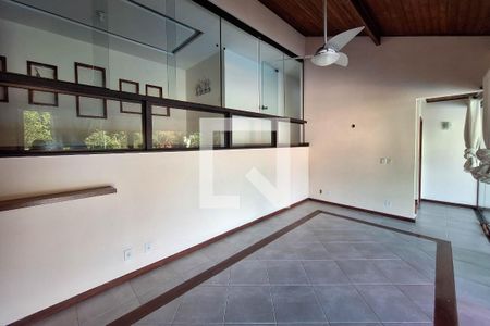 Sala 2 de casa de condomínio à venda com 3 quartos, 546m² em Pendotiba, Niterói
