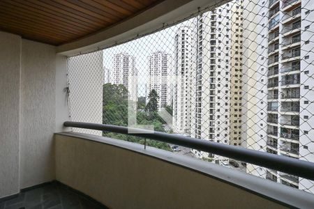 Varanda de apartamento para alugar com 4 quartos, 117m² em Chácara Agrindus, Taboão da Serra