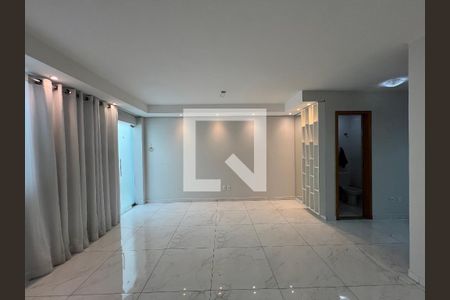 Casa para alugar com 3 quartos, 115m² em Manacás, Belo Horizonte