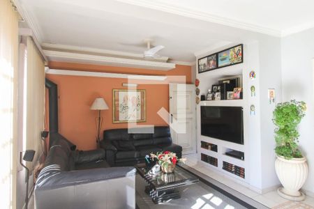 Sala 1 de casa à venda com 5 quartos, 250m² em Marechal Rondon, Canoas