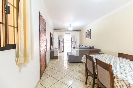 Sala de casa à venda com 3 quartos, 300m² em Parque Santa Rita, São Paulo