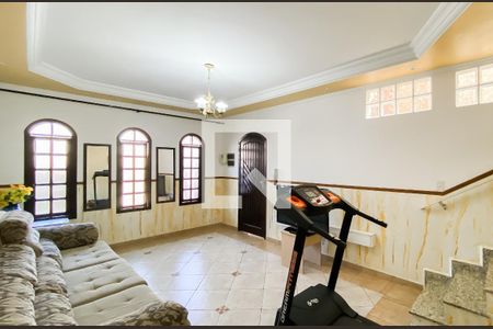 Sala  de casa à venda com 3 quartos, 155m² em Jardim Triana, São Paulo
