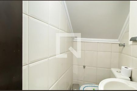 Lavabo  de casa à venda com 3 quartos, 155m² em Jardim Triana, São Paulo