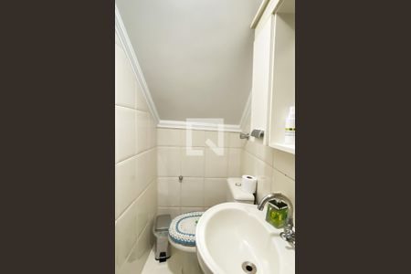 Lavabo  de casa à venda com 3 quartos, 155m² em Jardim Triana, São Paulo