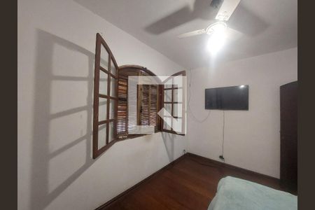 Quarto 2 de casa à venda com 3 quartos, 135m² em Jardim dos Bichinhos, São Paulo