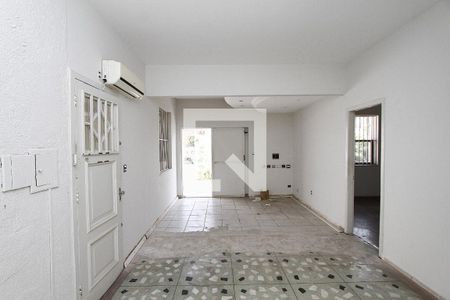 Sala de casa para alugar com 7 quartos, 120m² em Nova Suíça, Belo Horizonte