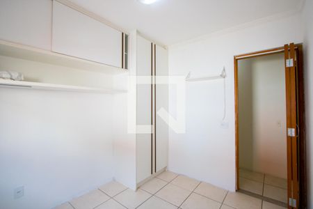 Quarto 1 de casa para alugar com 2 quartos, 75m² em Vila Homero Thon, Santo André