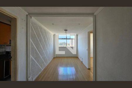 Sala de apartamento para alugar com 2 quartos, 65m² em Centro, Nilópolis