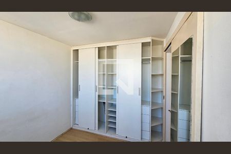 Quarto 1 de apartamento para alugar com 2 quartos, 65m² em Centro, Nilópolis