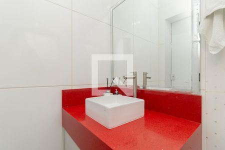 Lavabo de casa à venda com 4 quartos, 125m² em Jardim Sonia Maria, São Paulo