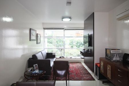Sala de apartamento à venda com 1 quarto, 65m² em Auxiliadora, Porto Alegre