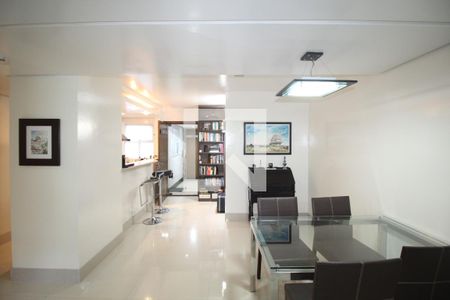 Sala de apartamento à venda com 1 quarto, 65m² em Auxiliadora, Porto Alegre