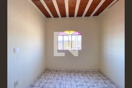 Casa para alugar com 2 quartos, 130m² em Califórnia, Belo Horizonte