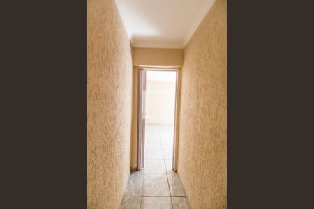 Corredor de casa para alugar com 1 quarto, 54m² em Parque Imperial, Barueri