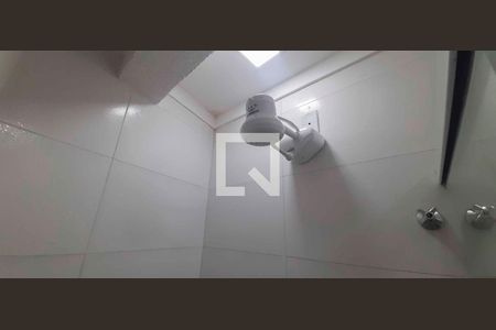 Banheiro de apartamento para alugar com 1 quarto, 25m² em Centro, Osasco