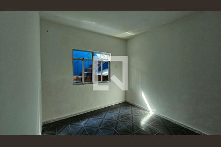 Quarto 1 de casa para alugar com 2 quartos, 80m² em Chatuba, Mesquita