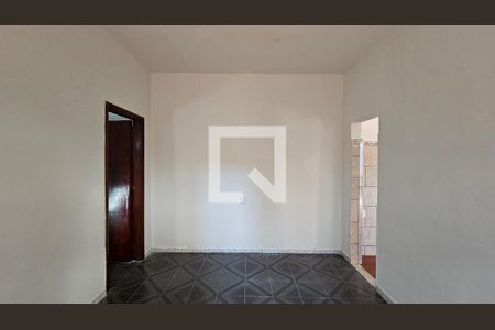 Sala de casa para alugar com 2 quartos, 80m² em Chatuba, Mesquita