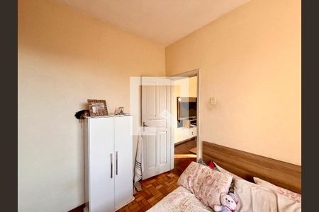Apartamento à venda com 3 quartos, 196m² em Pompéia, Belo Horizonte