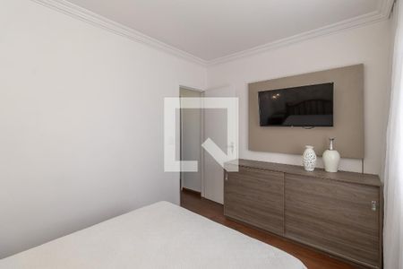 Quarto 2 de apartamento para alugar com 2 quartos, 63m² em Santa Amelia, Belo Horizonte
