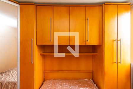 Quarto 2 de apartamento para alugar com 2 quartos, 49m² em Cidade Satelite Santa Barbara, São Paulo