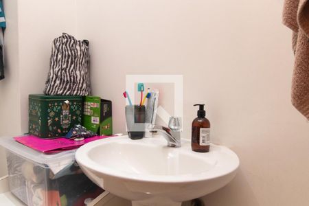 Lavabo de apartamento à venda com 2 quartos, 62m² em Cidade Baixa, Porto Alegre