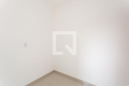 Quarto 1  de apartamento para alugar com 2 quartos, 40m² em Vila Jacuí, São Paulo