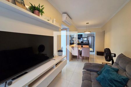 Sala de apartamento para alugar com 2 quartos, 64m² em Guilhermina, Praia Grande