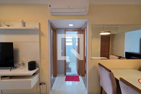 Sala de apartamento para alugar com 2 quartos, 64m² em Guilhermina, Praia Grande