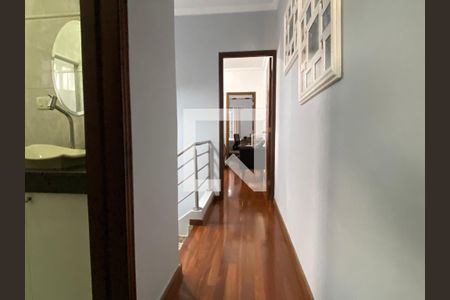 Parte Superior de casa à venda com 4 quartos, 222m² em Cipava, Osasco