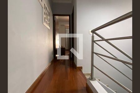 Parte Superior de casa à venda com 4 quartos, 222m² em Cipava, Osasco