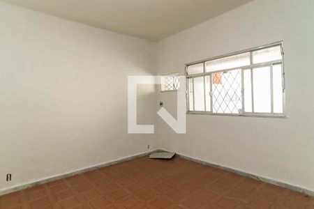 Quarto 1 de casa para alugar com 3 quartos, 160m² em Marechal Hermes, Rio de Janeiro