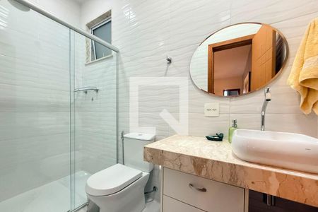 Banheiro de casa à venda com 3 quartos, 855m² em Palmeiras, Belo Horizonte