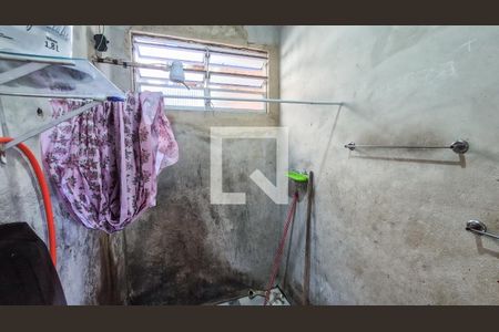 Banheiro de casa para alugar com 2 quartos, 50m² em Cordovil, Rio de Janeiro