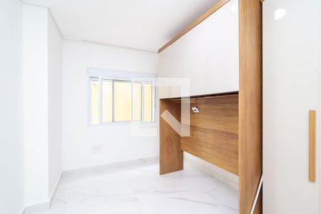 Quarto de casa para alugar com 1 quarto, 40m² em Vila Rosaria, São Paulo