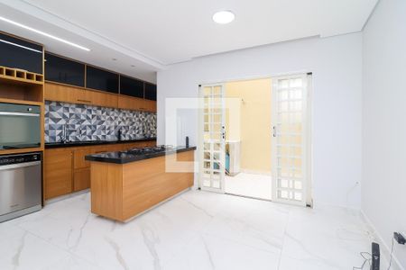 Sala de casa para alugar com 1 quarto, 40m² em Vila Rosaria, São Paulo