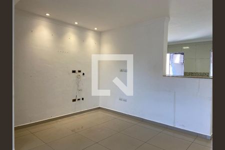 Casa para alugar com 2 quartos, 110m² em Ferreira, São Paulo