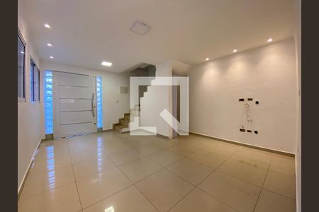 Casa para alugar com 2 quartos, 110m² em Ferreira, São Paulo