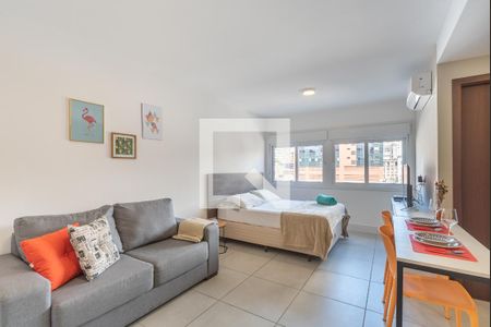 Sala/Quarto de apartamento à venda com 1 quarto, 30m² em Floresta, Porto Alegre