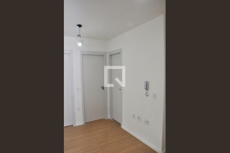 Detalhe - Sala, Cozinha e Área de Serviço com Varanda de apartamento para alugar com 2 quartos, 35m² em Vila Jaguara, São Paulo