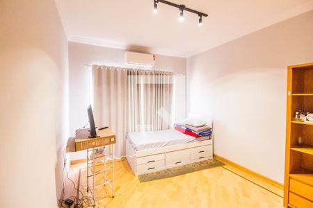 Quarto de casa de condomínio para alugar com 3 quartos, 2000m² em Residencial Tambore, Barueri