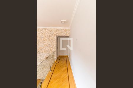 Corredor de casa de condomínio para alugar com 3 quartos, 2000m² em Residencial Tambore, Barueri