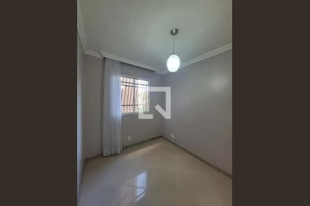 Quarto de apartamento para alugar com 3 quartos, 75m² em Guarani, Belo Horizonte