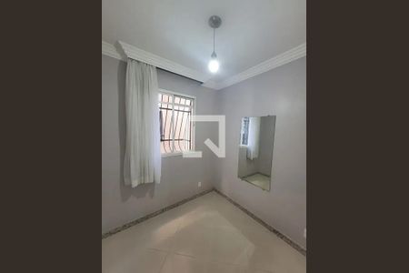 Quarto de apartamento para alugar com 3 quartos, 75m² em Guarani, Belo Horizonte
