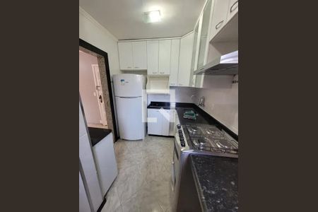 Cozinha de apartamento para alugar com 3 quartos, 75m² em Guarani, Belo Horizonte